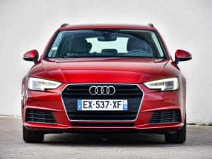 Audi A4 Ultra / S-tronic / Full Led / Matrix — miniatura 3