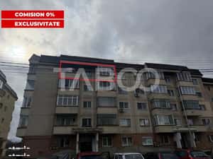 Apartament decomandat 2 camere 2 balcoane 54 mpu zona Tabacari