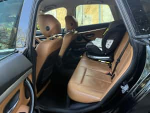 Vand / Schimb bmw 320 gt / 2019 / 160 mii km reali — miniatura 7