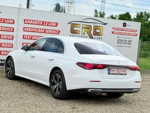 Mercedes-Benz E 220d 4MATIC 2024 cu livrare rapidă — miniatura 4