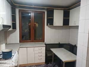 Inchiriez apartament 3 camere la 15 min de metrou Piata Sudului