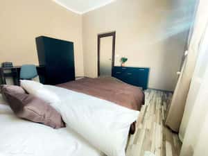 Inchiriez apartament cu 2 camere, zona cenrtala — miniatura 3