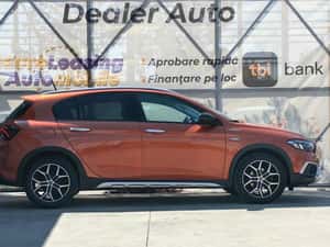 Fiat Tipo Manuală 100 HP Benzină — miniatura 2