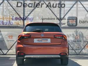 Fiat Tipo Manuală 100 HP Benzină — miniatura 4