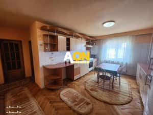 De inchiriat apartament 2 camere, etaj intermediar, zona Sub Stadion — miniatura 3