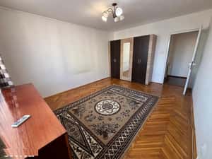 Apartament 3 camere decomandate zona Mihai Viteazu- Iorga