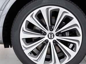 Bentley Bentayga V8 Atelier Edition — miniatura 6