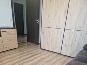 Închiriere apartam. 2 cam. dec. – V. Adâncă, intersecția 5 Drumuri — miniatura 6