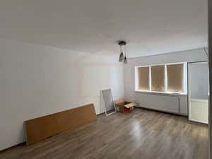 DE ÎNCHIRIAT – 2 CAMERE DECOMANDATE ÎN IC FRIMU
