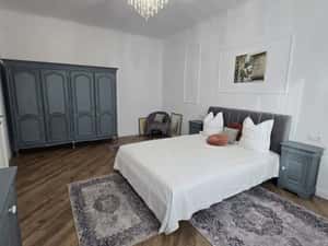 Apartament 3 camere, prima inchiriere, curte, Calea Dorobantilor, zona — miniatura 6