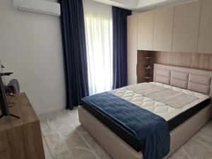 PROPRIETAR, inchiriez apartament 2 camere Cosmopolis, parter