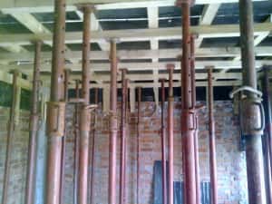 Închiriere popi metalici si schela metalica