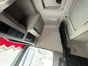 Ansamblu basculabil Volvo FH EEV 500 an 2013 + semiremorcă basculabilă Schmitz 2017 — miniatura 6