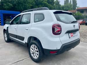 Dacia Duster Blue dCi 115 4WD Comfort — miniatura 6