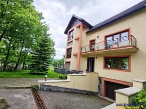 Vila impetuoasa pe 700mp teren:Spatiu versatil pentru locuinta afacere Premium — miniatura 6