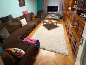 Apartament 4 camere, 80 mp, spatios, etaj intermediar — miniatura 3