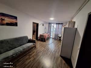 Apartament 3 camere, zona Subcteate