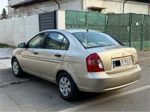 Vand Hyundai Accent 1.5 CRDI 110 CP — miniatura 3