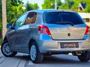 Toyota Yaris Facelift 2010 dec benzina Euro5 ff buna — miniatura 2