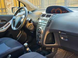 Toyota Yaris Facelift 2010 dec benzina Euro5 ff buna — miniatura 5