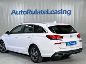 Hyundai i30 2022 - 11.690 EUR — miniatura 4