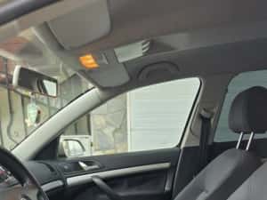 Skoda Octavia 1,6 MPI, vopsea originala fără rugina, superba — miniatura 8