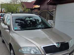 Skoda Octavia 1,6 MPI, vopsea originala fără rugina, superba — miniatura 9