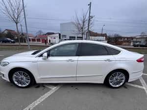 Ford Mondeo Automată 187 HP Hibrid (B/E) — miniatura 2