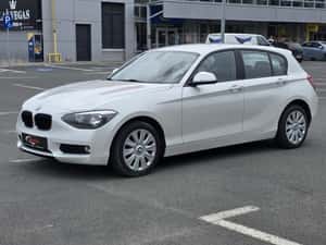 BMW 116i 2014 - 203.900 km, Navigație, Climatizare automată — miniatura 2