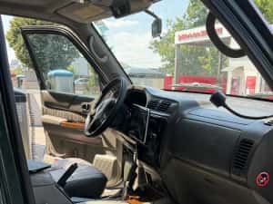 Nissan patrol y61 automat ZD30 autoutilitara . — miniatura 7