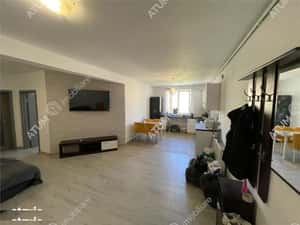 Apartament 3 camere balcon zona Ciresica din Sibiu — miniatura 1