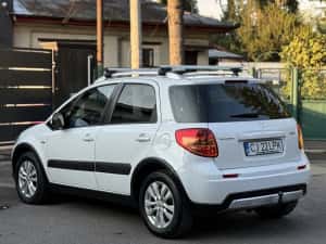 Suzuki Sx4 - 2013 - 2.0 Diesel  - 4x2 — miniatura 5