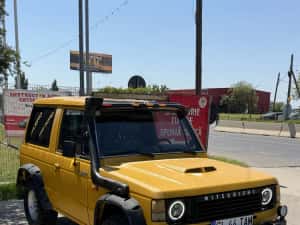 Mitsubishi Pajero MK1 2.5td — miniatura 3