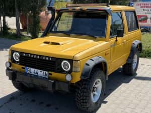 Mitsubishi Pajero MK1 2.5td — miniatura 4