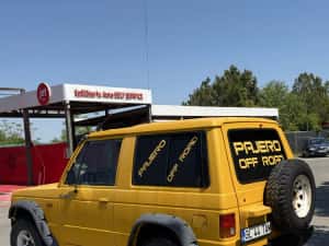 Mitsubishi Pajero MK1 2.5td — miniatura 5