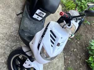 Scuter Explorer Spin GE50 /2 T / 2200 LEI — miniatura 9