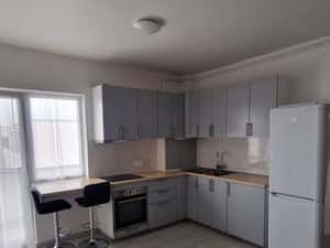 Închiriez apartament cu 3 camere Baia Mare — miniatura 5