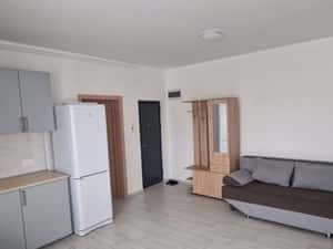 Închiriez apartament cu 3 camere Baia Mare — miniatura 6