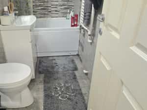 Vand apartament cu 2 camere in Deva, zona Al. Muncii (Piata), mobilat, utilat — miniatura 7
