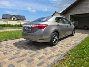 Toyota Corolla, fabricatie 2015, motor 1.6 benzină 132 CP, cutie automată — miniatura 3