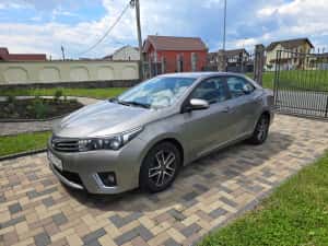 Toyota Corolla, fabricatie 2015, motor 1.6 benzină 132 CP, cutie automată — miniatura 9
