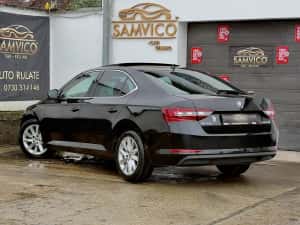 Skoda superb 2.0tdi / garantie /rate/tva deductibil — miniatura 4
