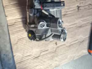 Compresor ac clima bmw f30 f31 f32 f33 f36 x3 f25 x4 f26 n57 258cp 313 — miniatura 3