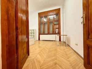 Apartament spațios 4 camere, Piata Victoriei — miniatura 8