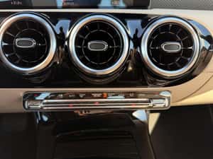 MERCEDES-BENZ CLA COUPE / 2019 / 4P / COUPÉ CLA 200 D BUSINESS LINE BA8 — miniatura 4