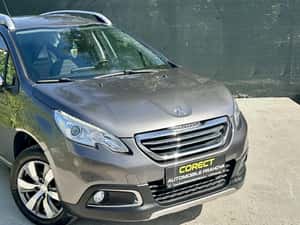 Peugeot 2008 Manuală 110 HP Benzină Gri 2016 — miniatura 3