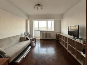 Inchiriere apartament 3 camere Titulescu - direct proprietar — miniatura 3