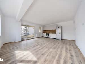 Studio 58 mp utili | 2 balcoane | Loc de parcare inclus | Zonă Coresi — miniatura 4