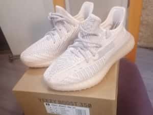 Adidas  adidas yeezy boost,. — miniatura 3