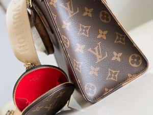 Geanta Louis Vuitton Onthego, 25 cm, tip Premium — miniatura 4